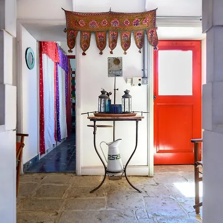 Aphrodite - Rosa * Chalki Town